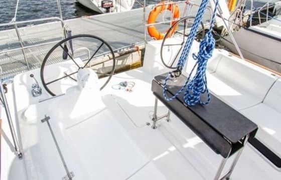 Sailboat Antila 33 9.6m