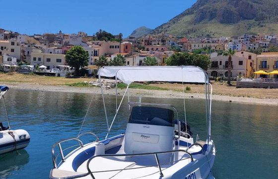Boat without licence  Tancredi Blumax 40hp