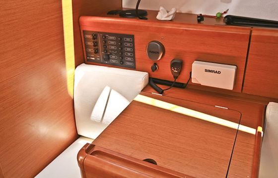 Sailboat JEANNEAU SUN ODYSSEY 33I 9.96m