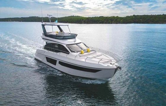 Motorboat Azimut 53 Fly 1450hp