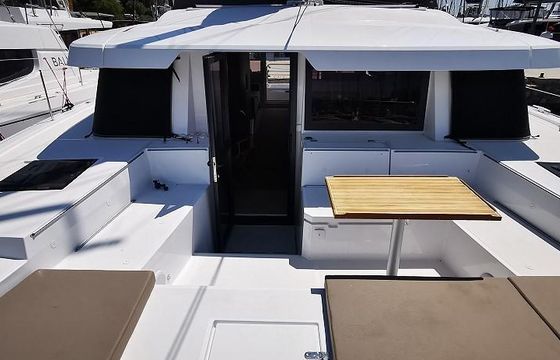 Catamaran Catana Group Bali 4.4 - 4 + 1 cab. 13m