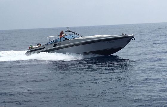 Motorboat Baia 50 1300hp