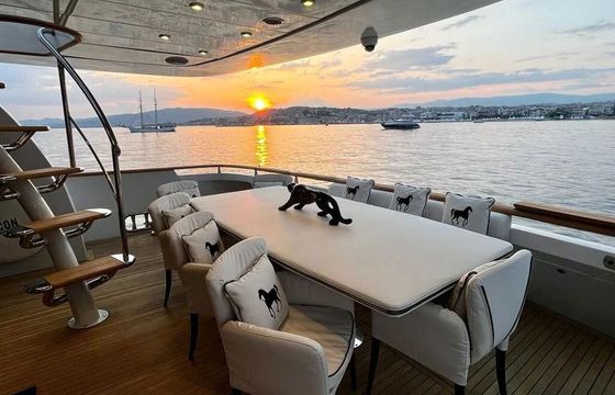 Motor yacht Mondomarine 30 3000hp