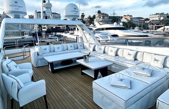 Motor yacht Mondomarine 30 3000hp