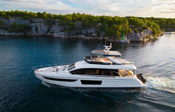 Motor yacht Azimut Azimut 68 FLY 2000hp