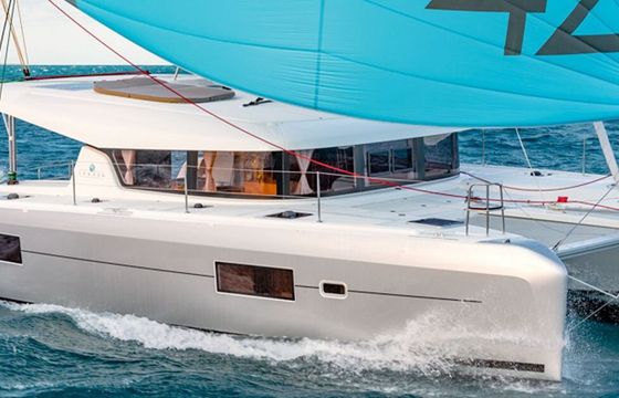 Catamaran Lagoon 42 12m