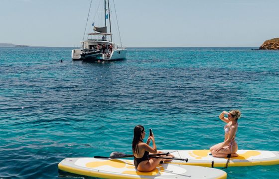 Catamaran Lagoon 450 FLY 13.7m