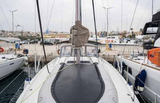 Sailboat Jeanneau Sun Odyssey 410 12.35m