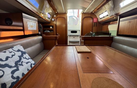 Sailboat Dufour Yachts Dufour 34 - 3 cab. 10.28m