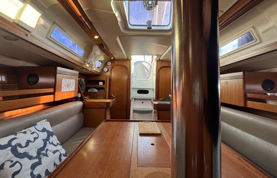 Sailboat Dufour Yachts Dufour 34 - 3 cab. 10.28m
