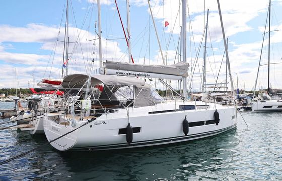 Sailboat Hanse Yachts Hanse 410 12m