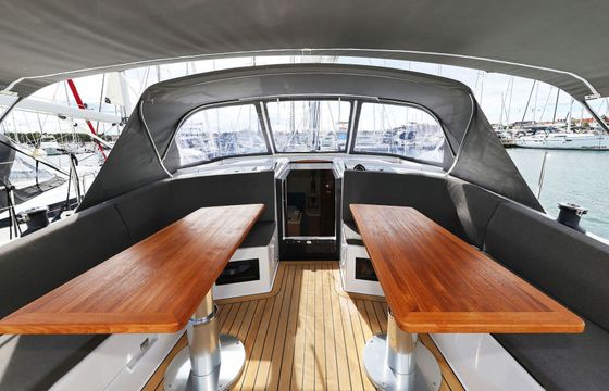 Sailboat Hanse Yachts Hanse 410 12m
