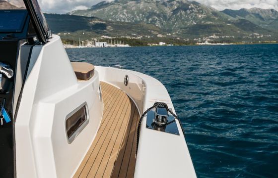 Motorboat Fiart Mare Sea Walker 700hp