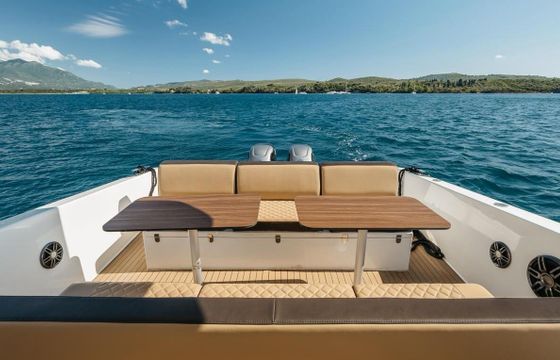 Motorboat Fiart Mare Sea Walker 700hp