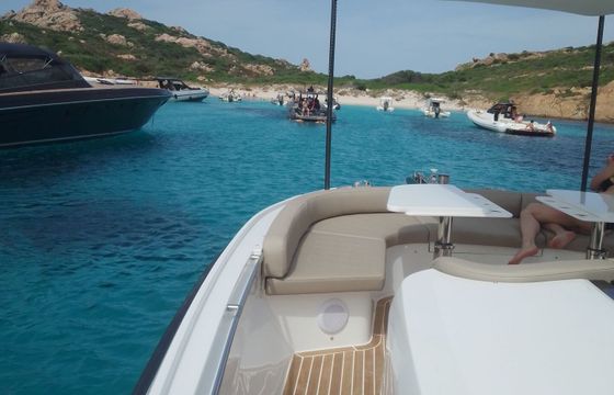 Motorboat CANTIERI DEL TEVERE DOMINA 42 WALKAROUND 900hp