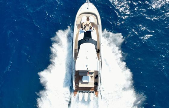 Motorboat CANTIERI DEL TEVERE DOMINA 42 WALKAROUND 900hp