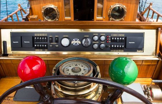 Sailing yacht MotorSailer Schooner 21m