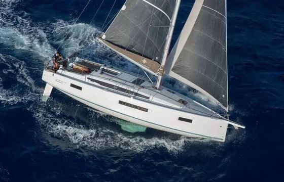 Sailboat Sun Odyssey 410 /3cab 12m