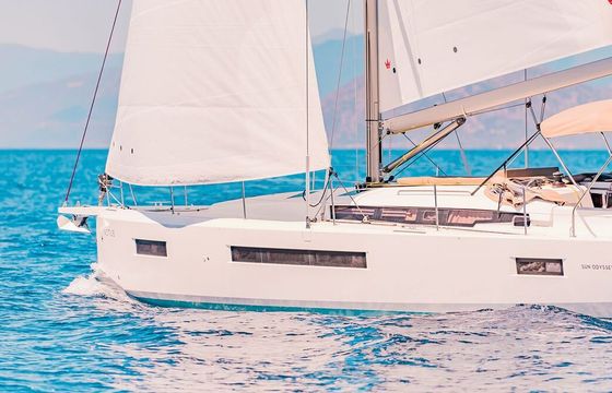 Sailboat Jeanneau Sun Odyssey 490 - 5 cab. 14m