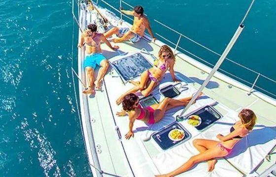 Sailboat Dufour classic 45 14m