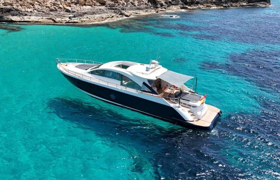 Motor yacht Aicon 72SL | GADEA 2900hp
