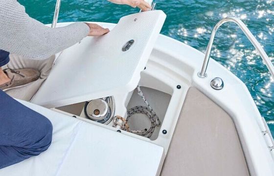Motorboat Quicksilver Activ 675 Sundeck 200hp