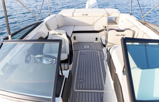 Motorboat Sea Ray 230 Spx 250hp