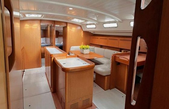 Sailboat Beneteau Cyclades 50.5 15.3m
