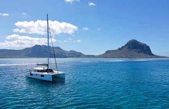 Catamaran Nautitech 46 Fly 13m
