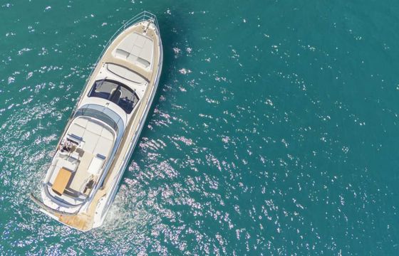 Motor yacht Azimut 56 fly 1900hp