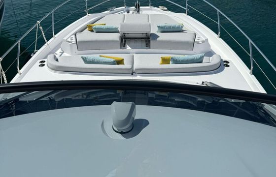 Motor yacht Azimut 56 fly 1900hp