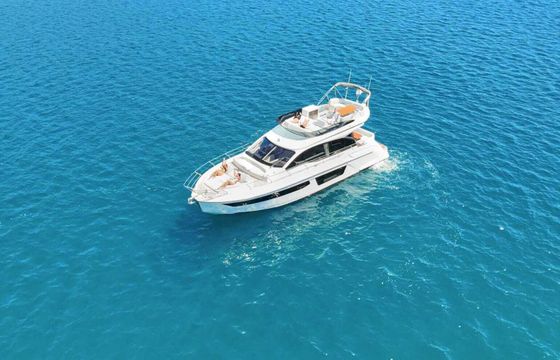 Motor yacht Azimut 56 fly 1900hp