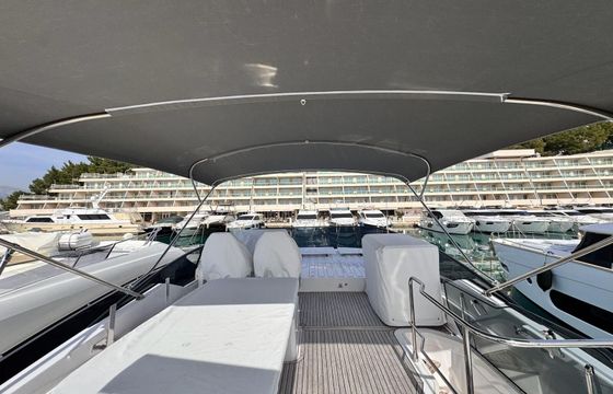 Motor yacht Azimut 56 fly 1900hp