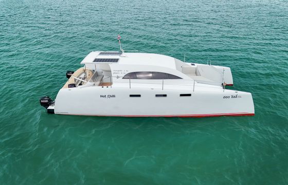 Catamaran Stealth 38 ft 11.5m