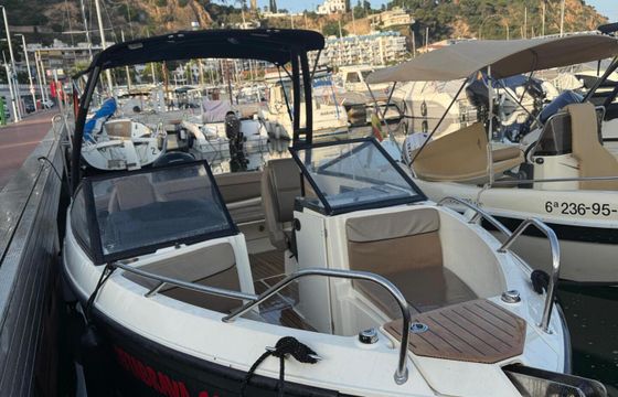 Motorboat Quicksilver Activ 605 Bowrider 150hp