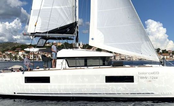 Catamaran LAGOON 40 11.74m