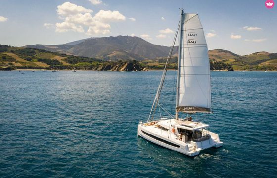 Catamaran Catana Group Bali 4.2 - 4 + 1 cab. 12.85m