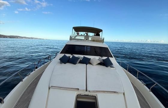 Motor yacht Ferreti 68