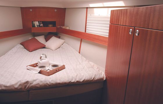 Sailboat Elan 434 Impression 13.4m