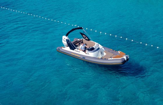 Motorboat Aquamax B23f 150hp
