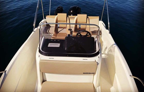 Motorboat Quicksilver Activ 605 Open 150hp