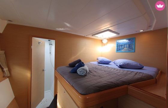 Catamaran Lagoon-Bénéteau Lagoon 420 - 4 cab. (Refit 2021) 12m