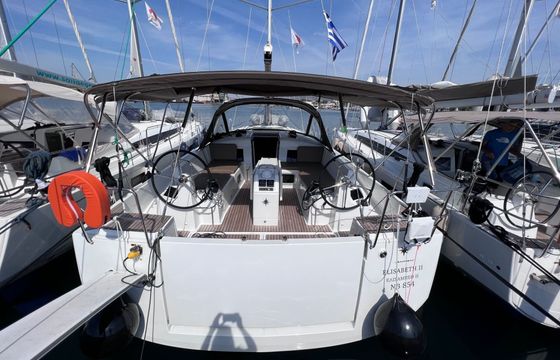 Sailboat Jeanneau Sun Odyssey 440 13m