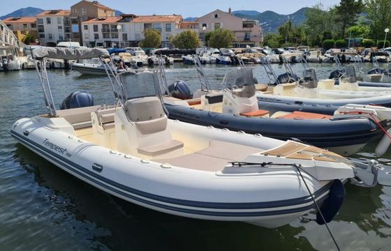 RIB Capelli Capelli Tempest 700 225hp