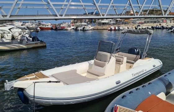 RIB Capelli Capelli Tempest 700 225hp