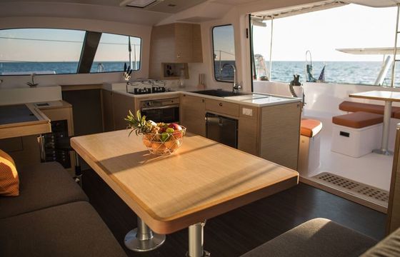 Sailboat Outremer Outremer 45 14.63m