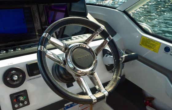 Motorboat Axopar TTOP 28 350hp