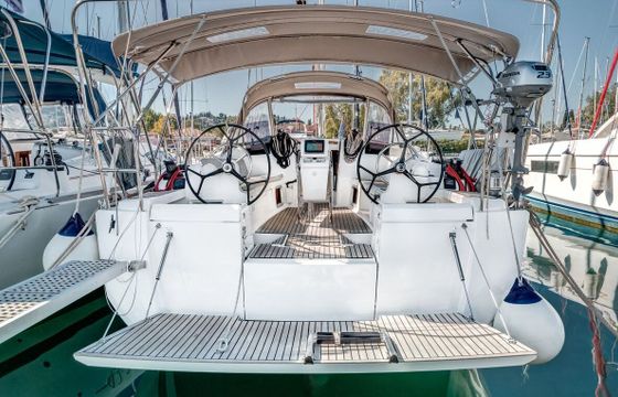 Sailboat Jeanneau Sun Odyssey 419 - 3 cab. 12m