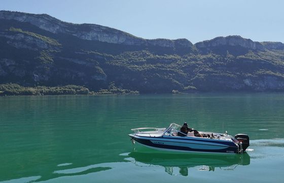 Motorboat Glastron Ssv 172 60hp