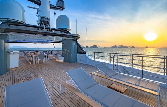 Motor yacht Heysea Yacht Asteria 142 3850hp